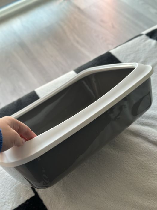 Лоток для кота в ідеальному стані