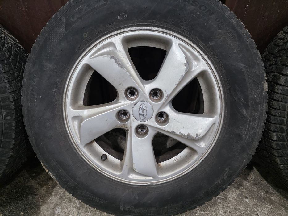 Koła opony alufelgi Hyundai ix35 16 cali 5x114.3 215/70/16
