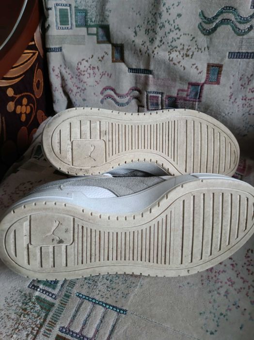 Продам шкіряні кросівки puma