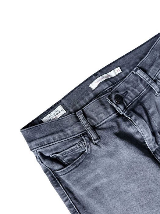 Levi’s 710 Super skinny premium W25/L32, stan bardzo dobry