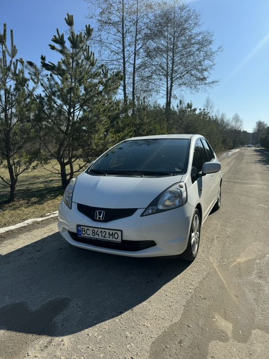 Honda Jazz 1.2 бензин