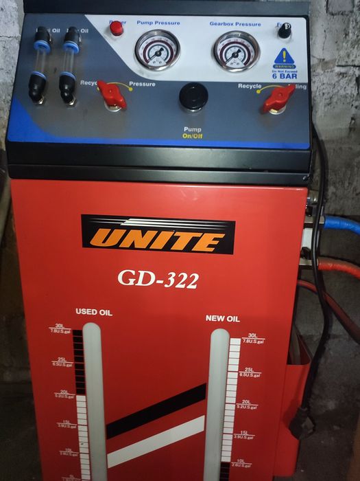 Апарат для заміни масла в АКПП