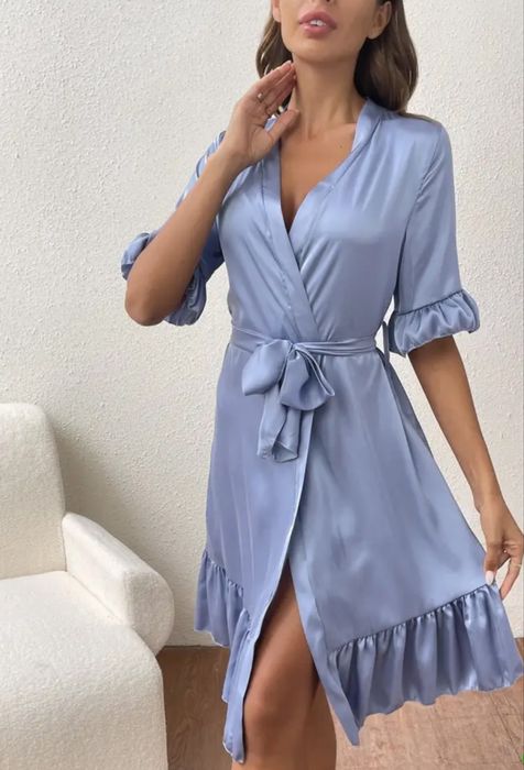 Шовковий халат з рюшами і поясом, жіночий домашній халат шовк сатин
