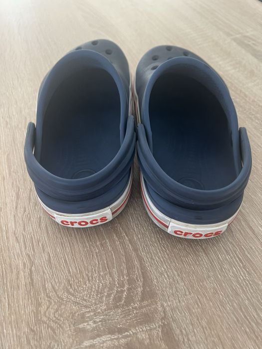 Crocs J1 ( розмір 32-33)