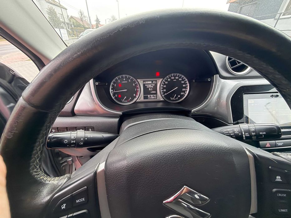 Suzuki Vitara 4x4 1,6 benzyna - bogate wyposażenie