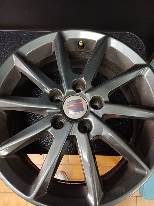 Jantes 15 semi novas furação 5x100