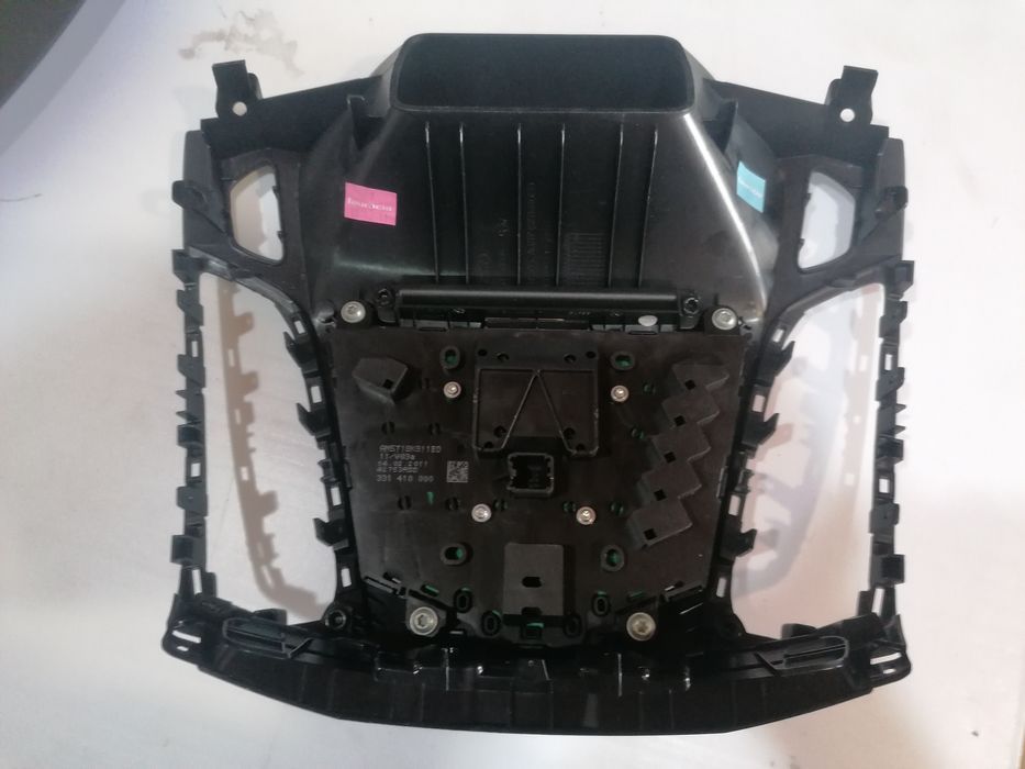 Ford Focus III de 2010/2011/2012/2013/2014/2015/2016/2017 Auto - rádio