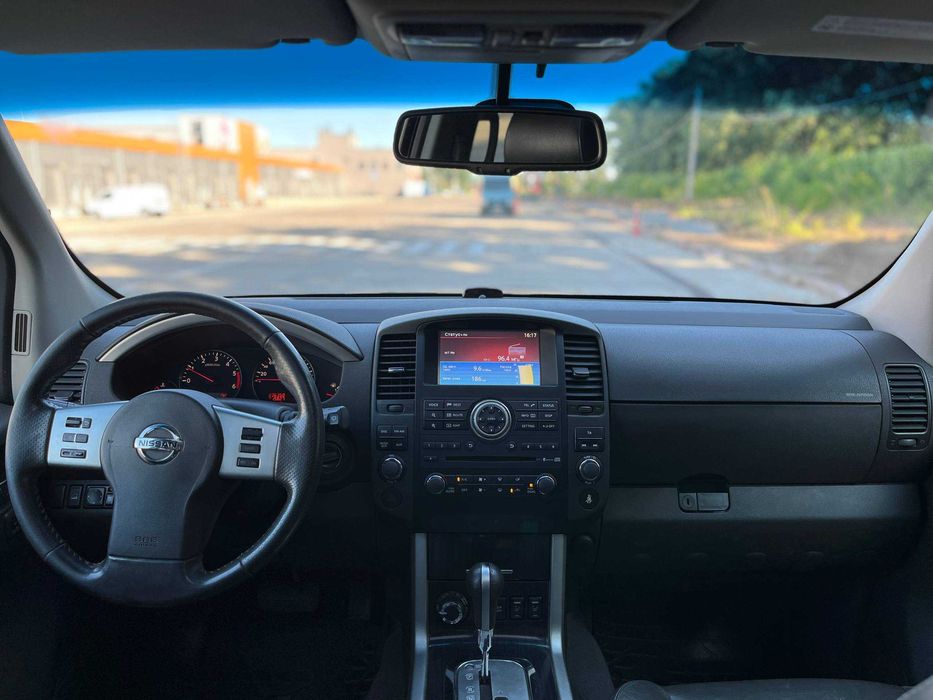 Nissan Pathfinder 2014