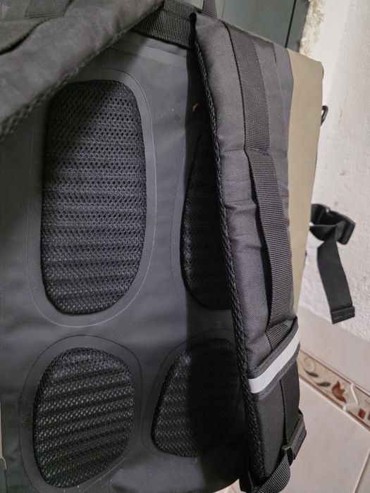 Mochila motowolf propria para moto  waterproof