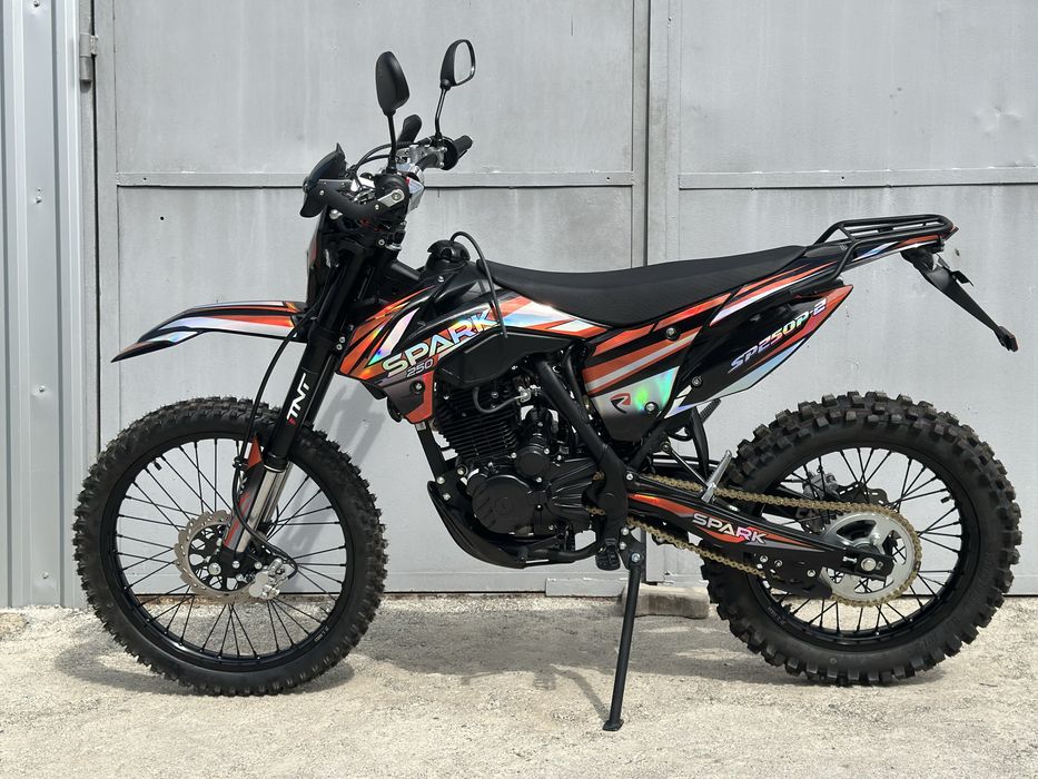 Новий мотоцикл Spark SP250P-2 новий в наявності, ендуро/кросс