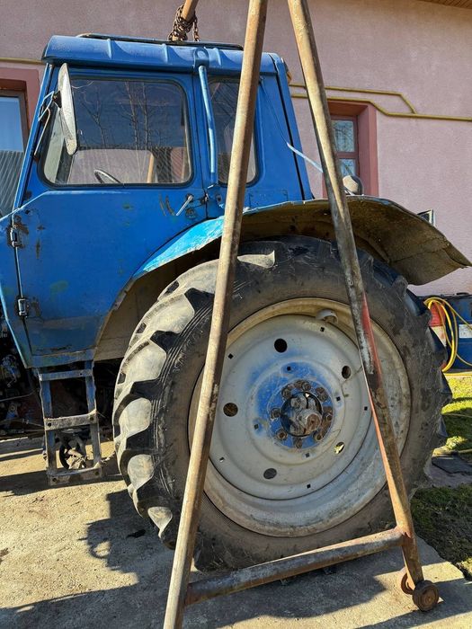 Трактор МТЗ 80 Білорус