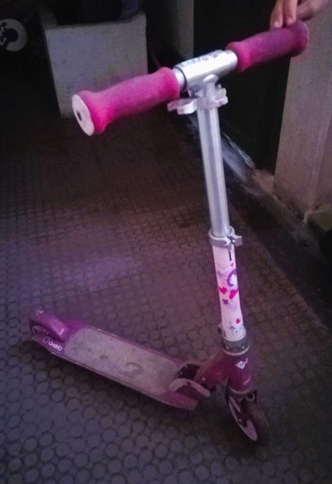 Trotinete criança usada menina (6-9 anos de idade)