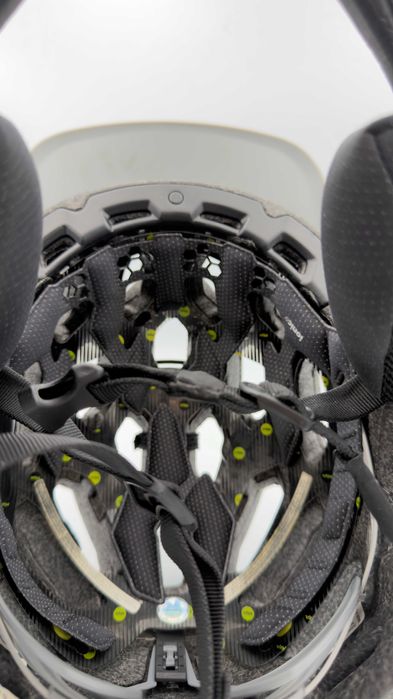 Powystawowy Kask Rowerowy Full Bell Super  3R Mips r. M (55-59cm)