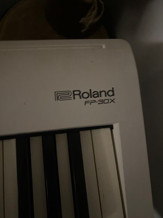 Piano Roland FP-30X