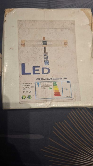 Várias luminárias novas