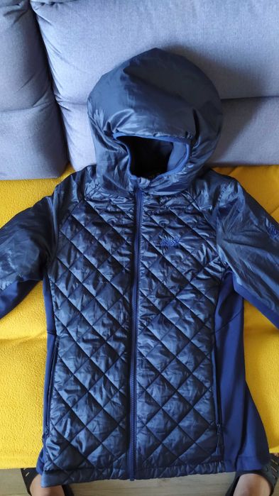 Lekka kurtka z kapturem Jack Wolfskin damska rozmiar S jak nowa