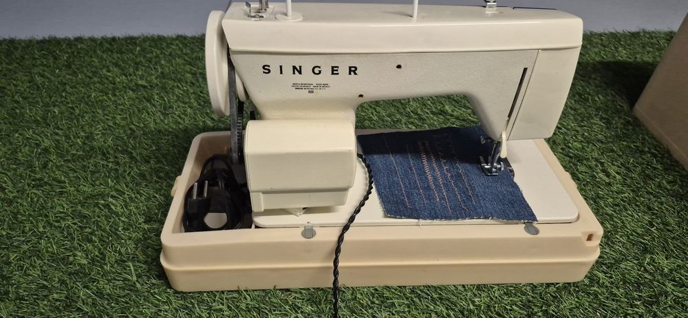 Máquina Costura SINGER Eléctrica