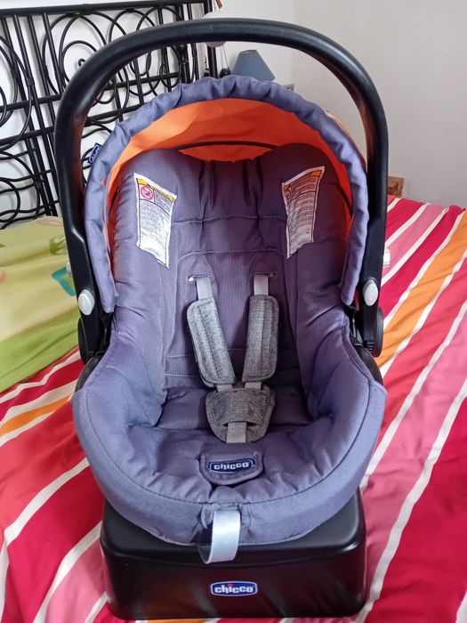 Ovo / cadeira Chicco (trio) - com base autofix (Como novo)