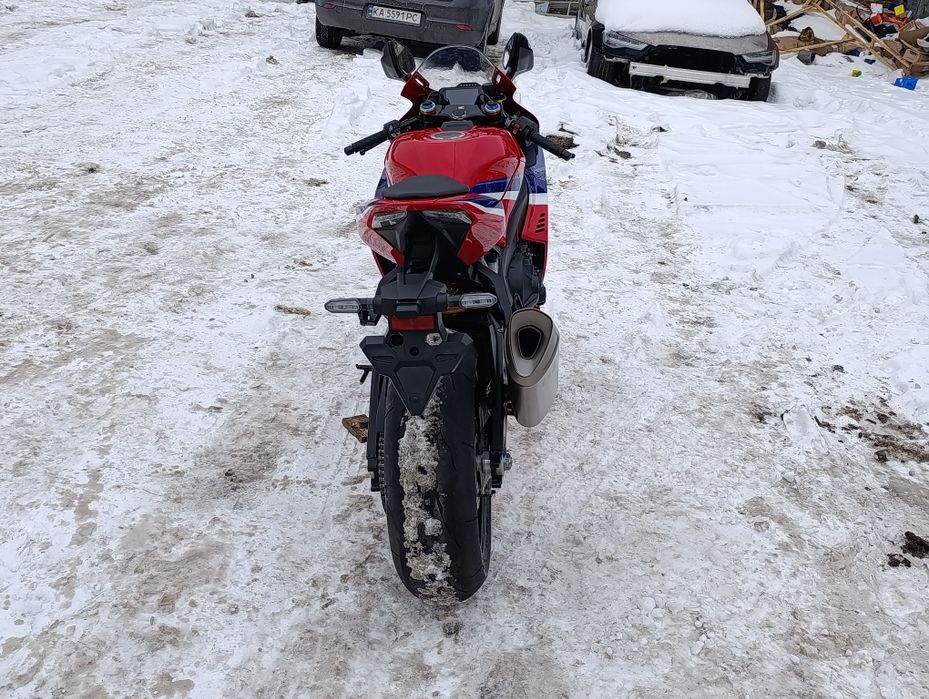 Honda cbr 1000 rr-sp 2025