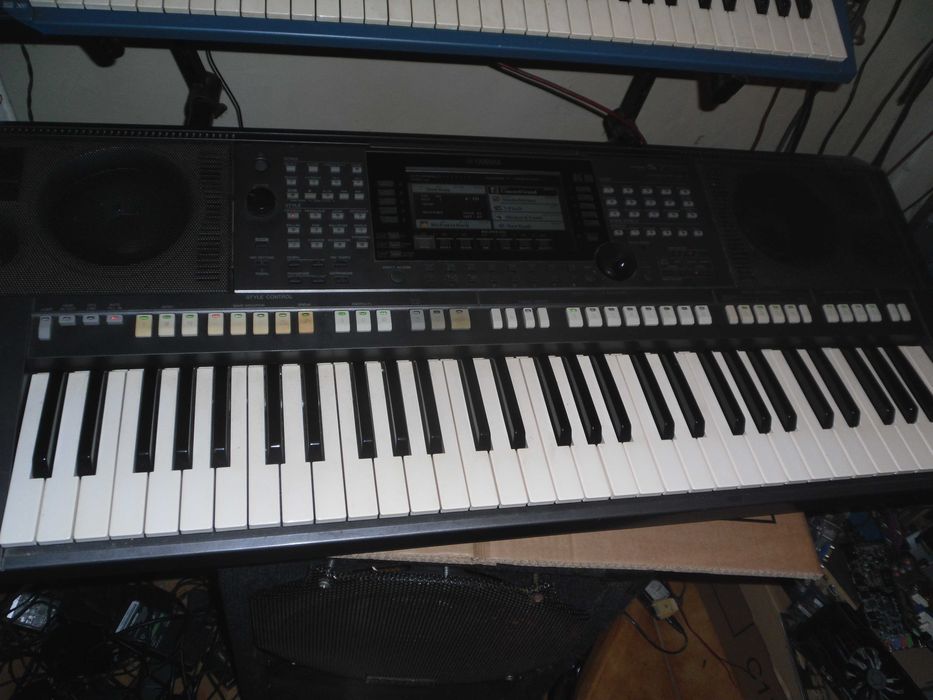 workstation yamaha psr-s770