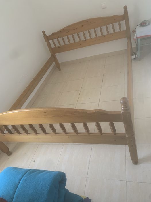 Cama casal com colchão