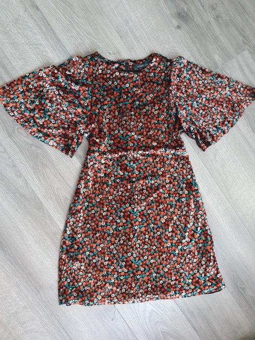 Оксамитова сукня ZARA
