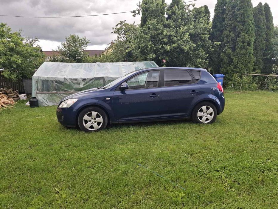 Kia ceed 2.0 diesel