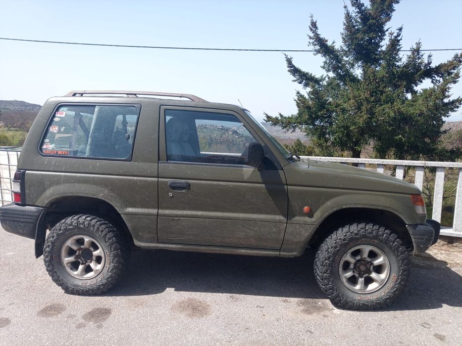Mitsubishi Pajero 2.5