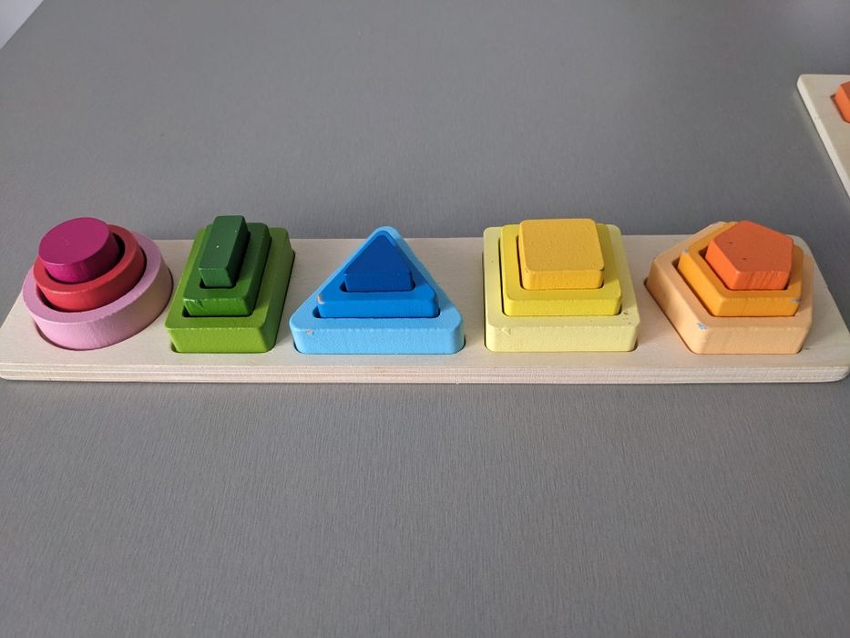 Геометричні фігури розвиваючі ігри