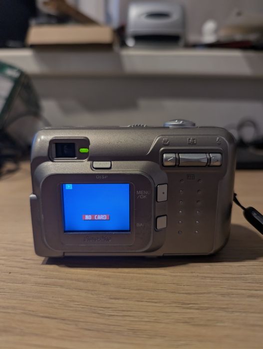 Цифровий фотоапарат Fujifilm Finepix A405