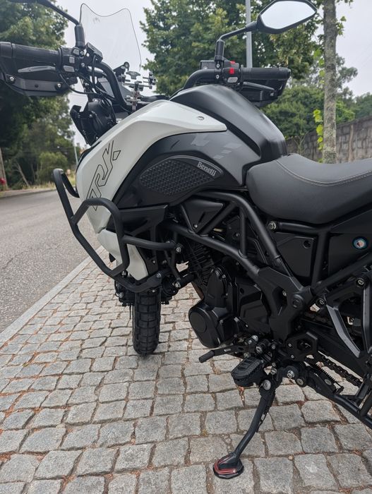 Benelli trk 702 x 2025