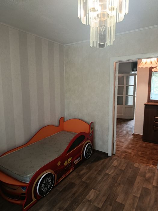 Сдаю 3к/кв Соборная 4/5,70/40/8, мебель, техника 10500