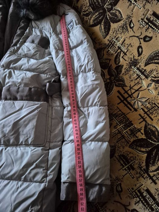 Пуховик жіночий, розмір 44, S, гарний стан