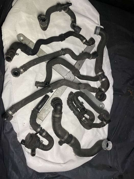 Węże wodne przewody podcisnienia mercedes w205 c63 amg 4.0