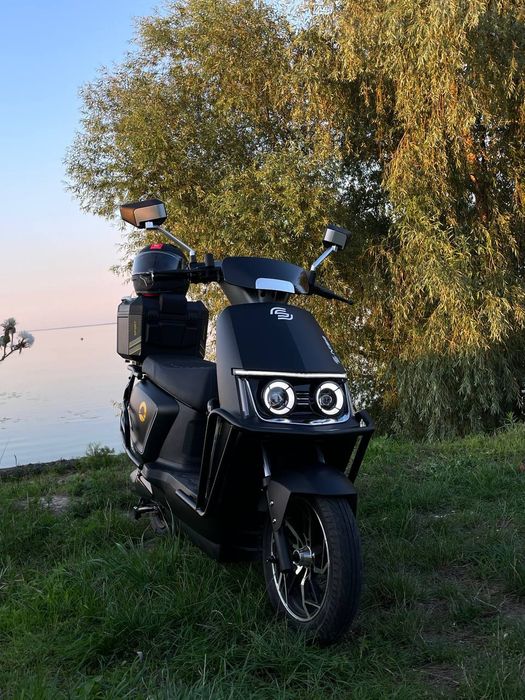 Електроскутер NISA K6 Pro