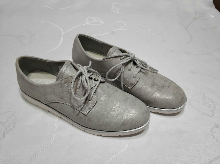 Półbuty damskie PUCCETTI r.39