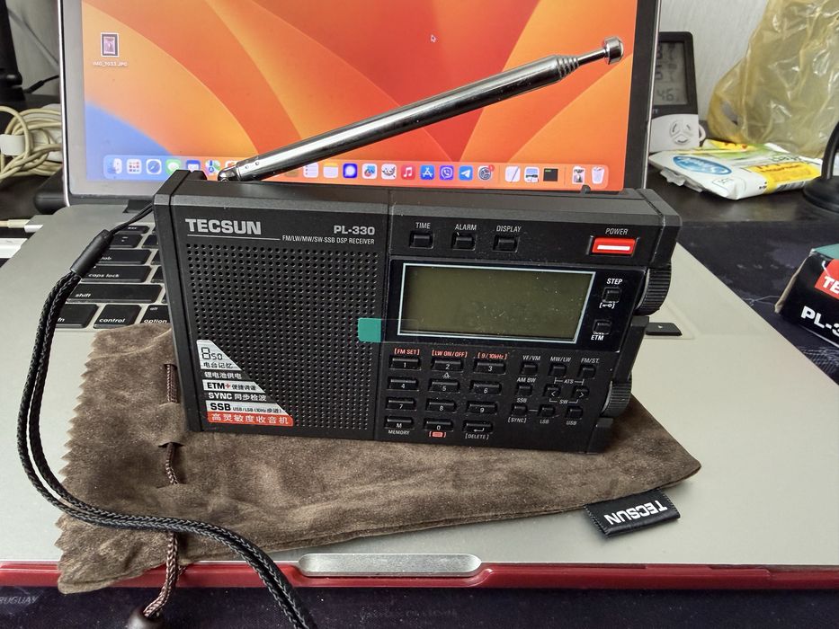 Радіоприймач TECSUN PL-330