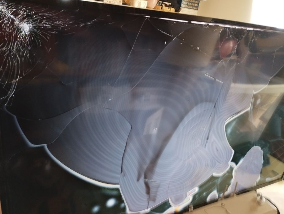 Televisão Selecline 66"