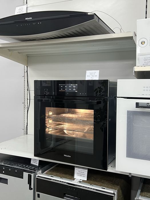 Флагманська духова шафа-пароварка Miele DGC 7865 HC Pro XXL