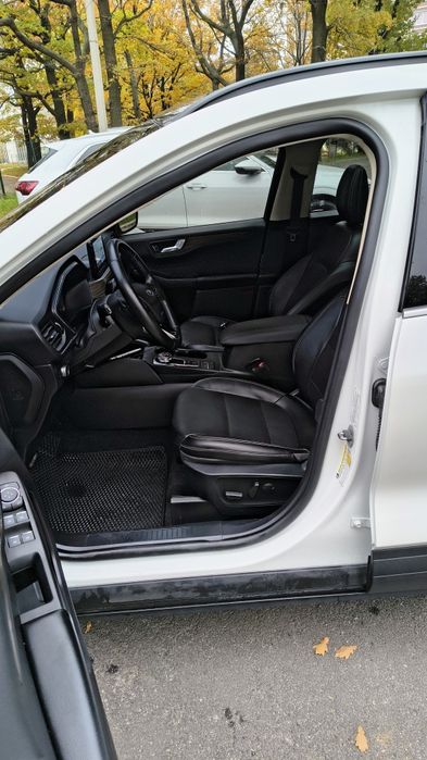 Продам Ford Escape Titanium