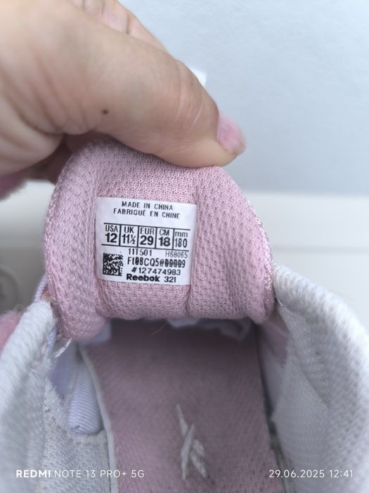 Różowe adidasy Reebok