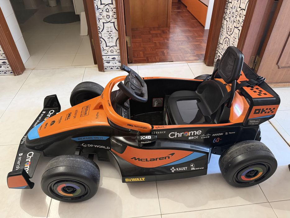 Carro eletrico infantil McLaren