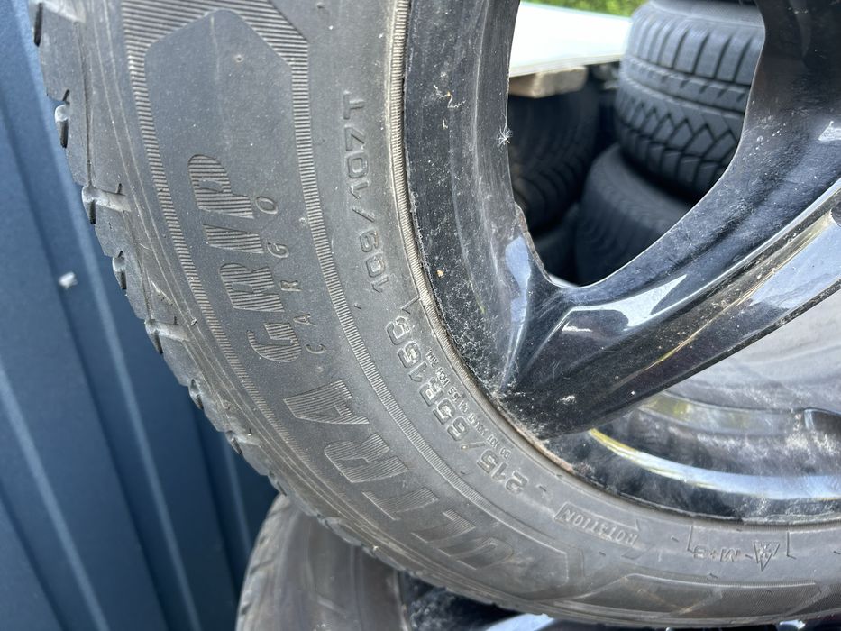 Opony zimowe Goodyear UltraGrip 215/65r16C z felgami alu 5x108 Ford