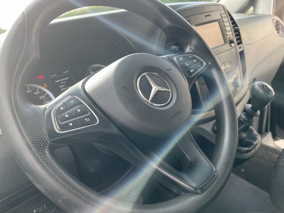 Mercedes Vito W447
