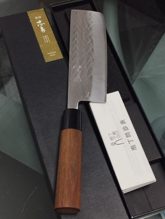 Faca japonesa Tadafusa Hocho  Nakiri 16.5 cm