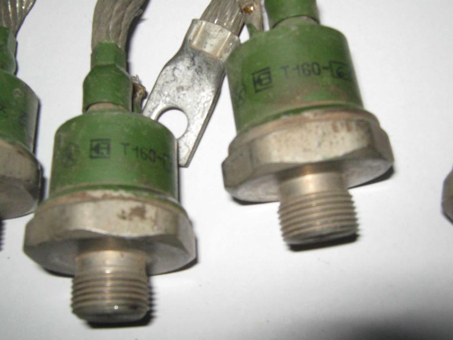 Силові діоди та тиристори.