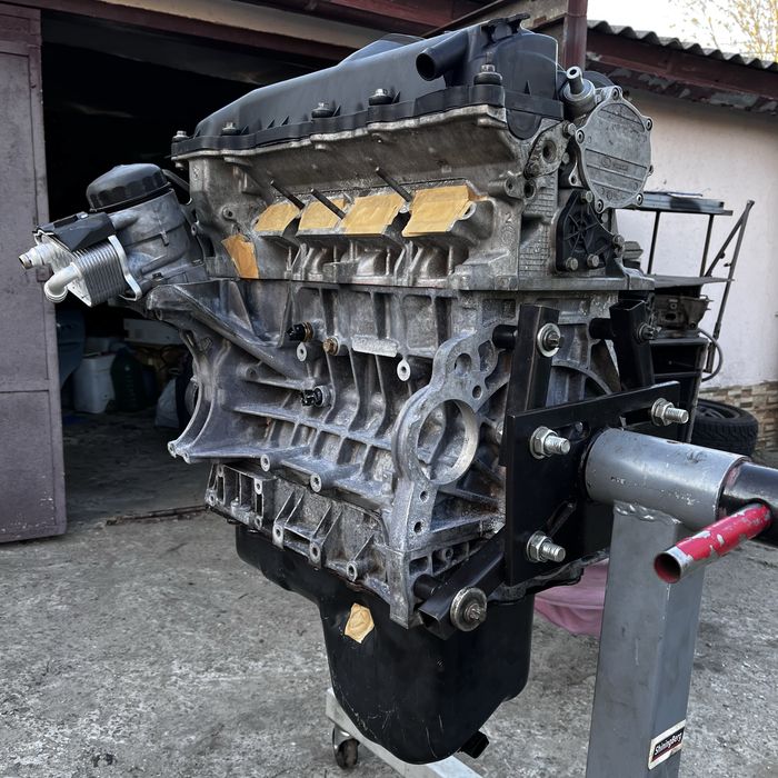 Двигун BMW N42B18