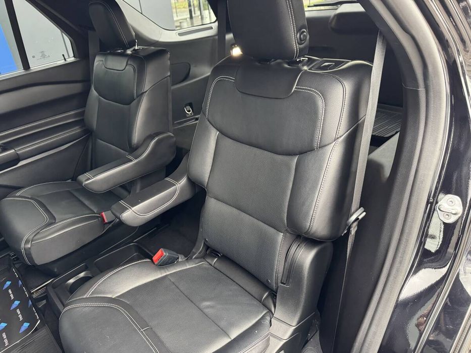 Ford Explorer 2021 freshauto