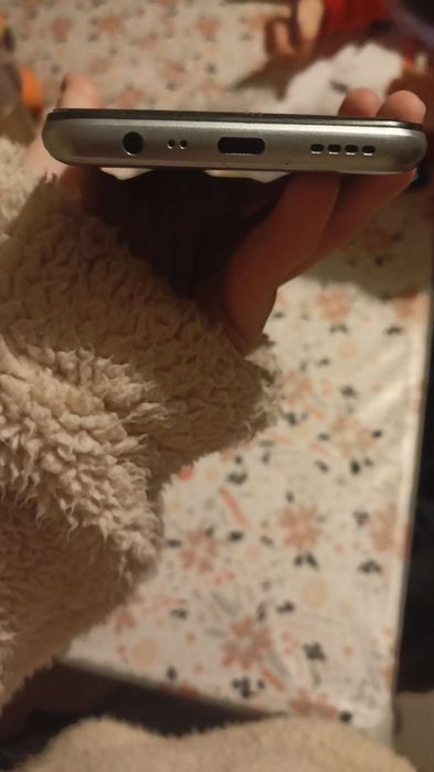 Sprzedam telefon realme 7i