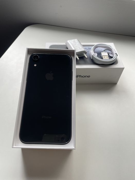 iPhone XR 128 gb 79%